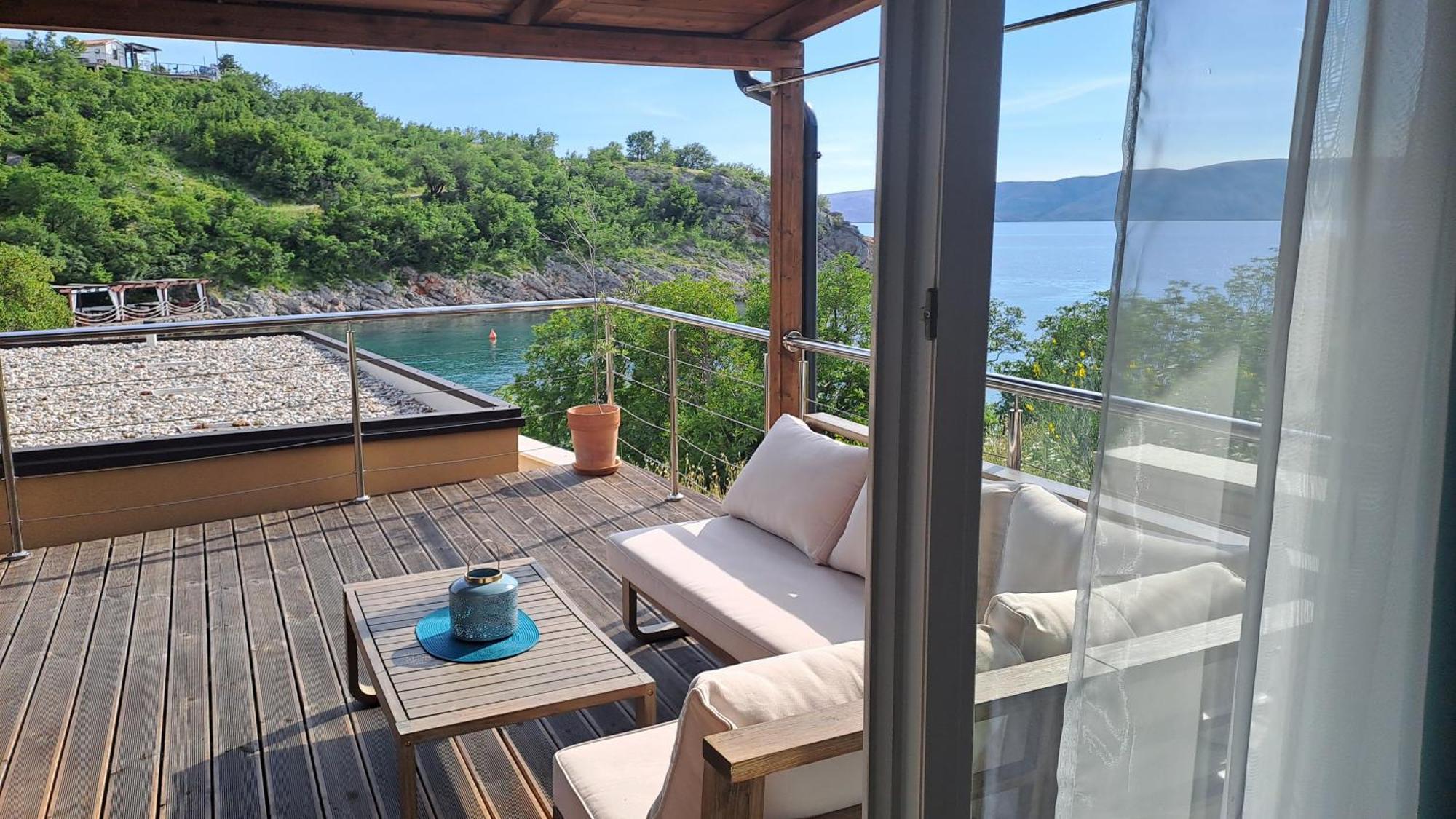 Boora Glamp Experience & Heated Infinity Pool Hotel Senj  Exterior foto