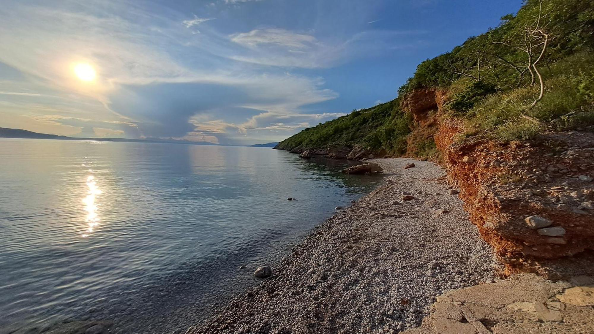 Boora Glamp Experience & Heated Infinity Pool Hotel Senj  Exterior foto