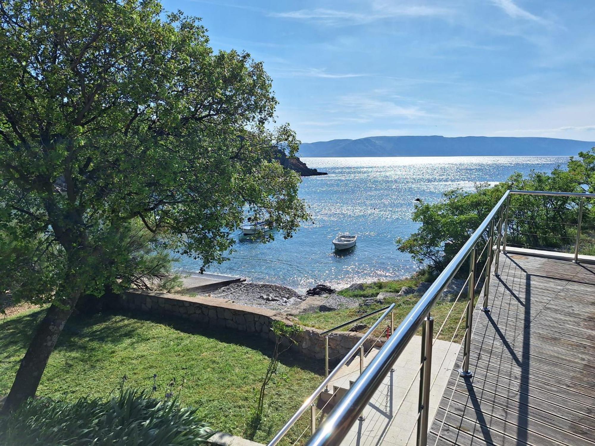 Boora Glamp Experience & Heated Infinity Pool Hotel Senj  Exterior foto