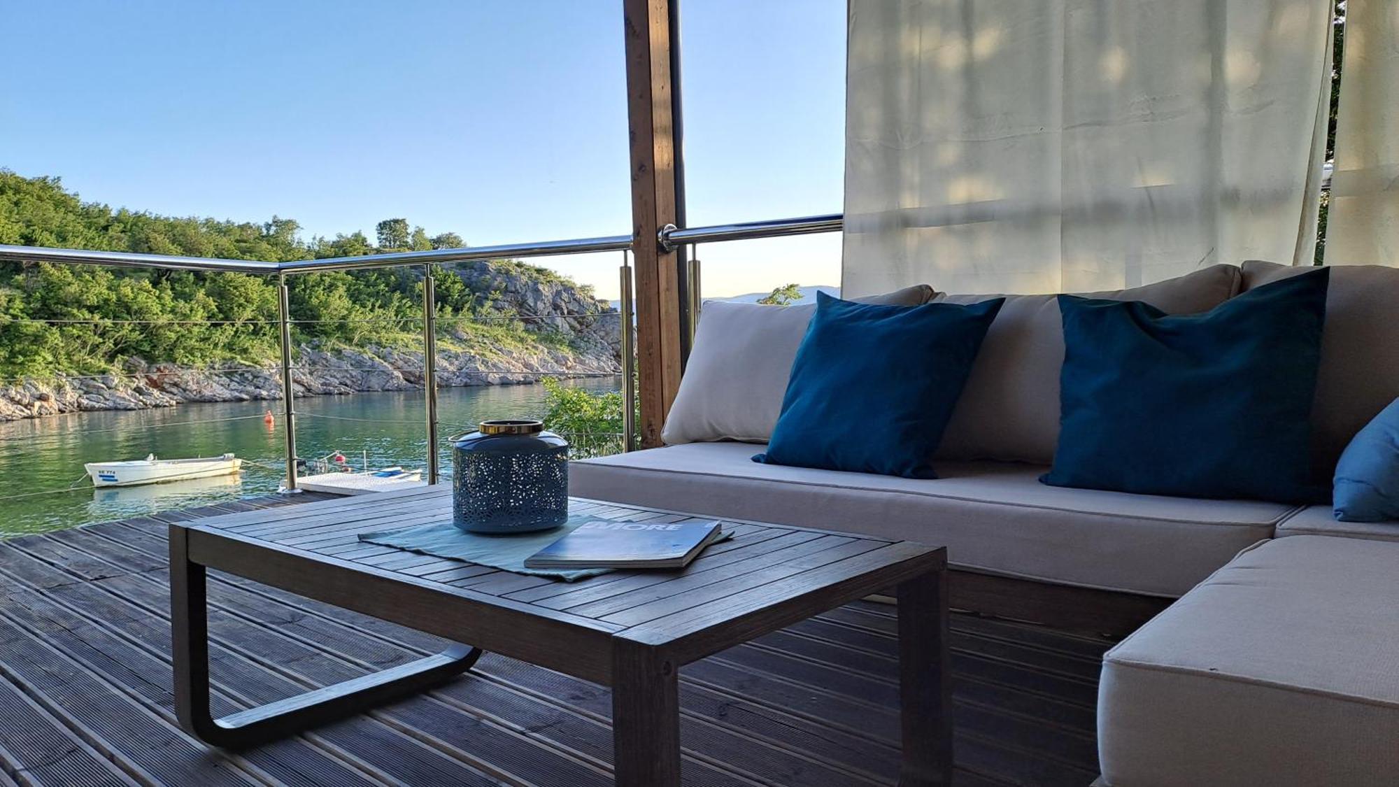 Boora Glamp Experience & Heated Infinity Pool Hotel Senj  Exterior foto